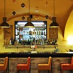 Chvalska Tvrz Hotel