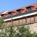 Hotel Chvalska Tvrz Prag