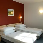 Hotel Chvalska Tvrz Prag