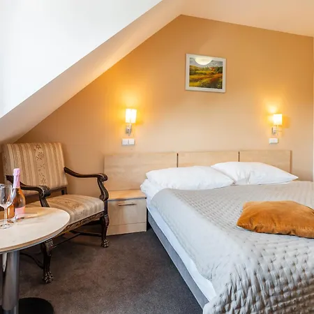 Chvalská Tvrz Hotel