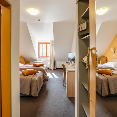 Hotel Chvalská Tvrz