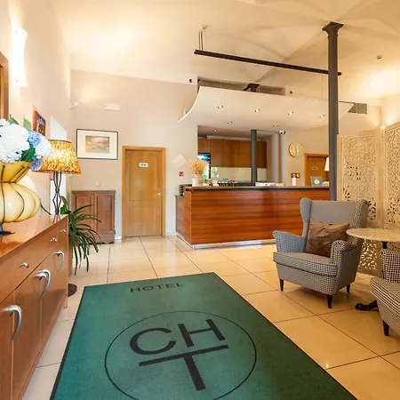 Hotel Chvalská Tvrz Praga