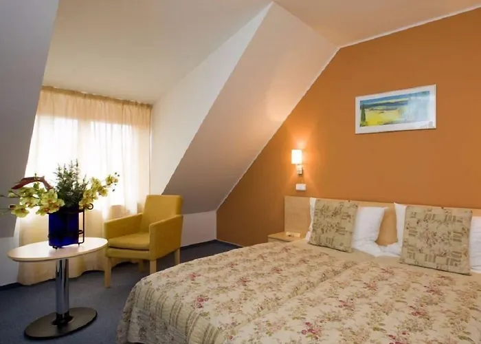 Chvalská Tvrz Praga