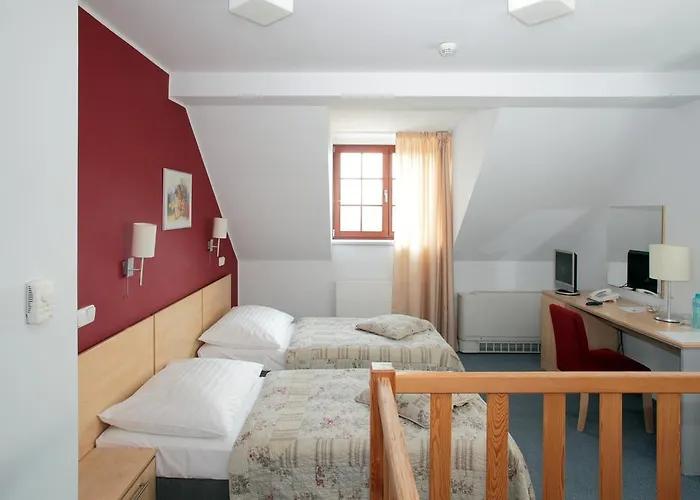 Hotel Chvalská Tvrz