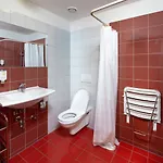 Hotel Chvalska Tvrz 3*