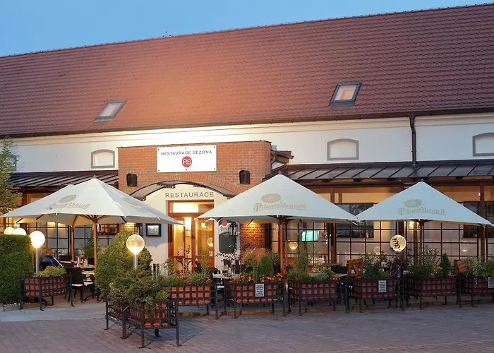 Chvalska Tvrz Prague